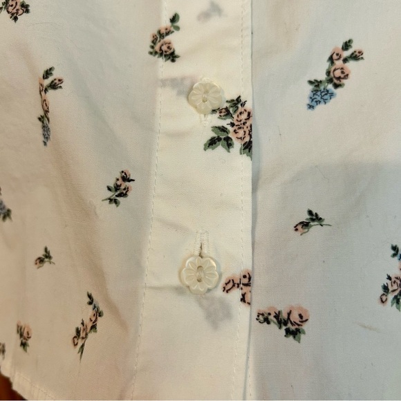 Levi's Women’s Cropped Cotton White Floral Button Top Sz XL - Picture 5 of 7